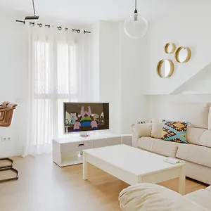 Apartamento Caleta Homes - Pompidou, Málaga