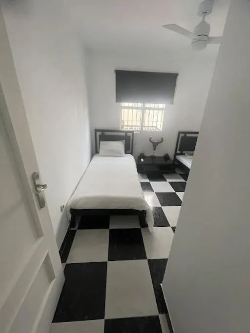 アパート Prachtig 4/10 Pers. Appartement Mijas/Fuengirola マラガ スペイン