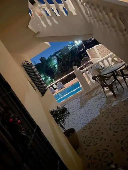 アパート Prachtig 4/10 Pers. Appartement Mijas/Fuengirola マラガ